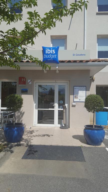 Ibis Budget Saint Gaudens Estancarbon Exteriör bild