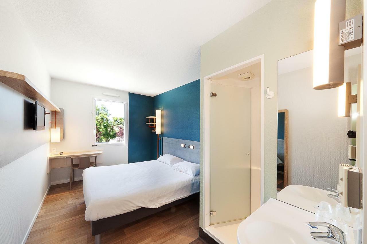 Ibis Budget Saint Gaudens Estancarbon Exteriör bild